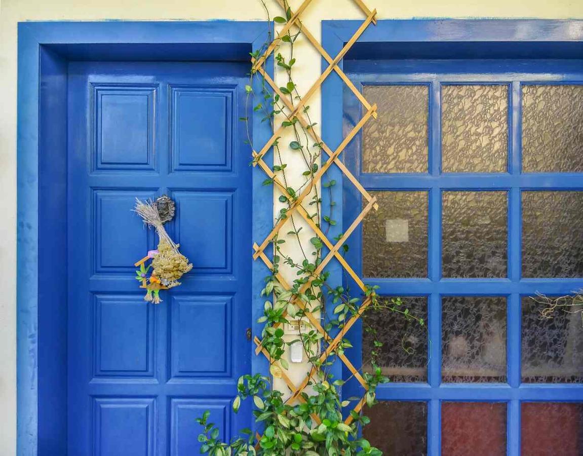 St. Thomas Bed And Breakfast Paiania Екстер'єр фото